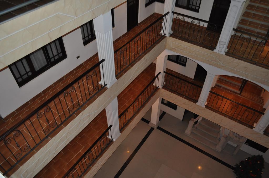 Hostal Patrimonio - Потосі Екстер'єр фото